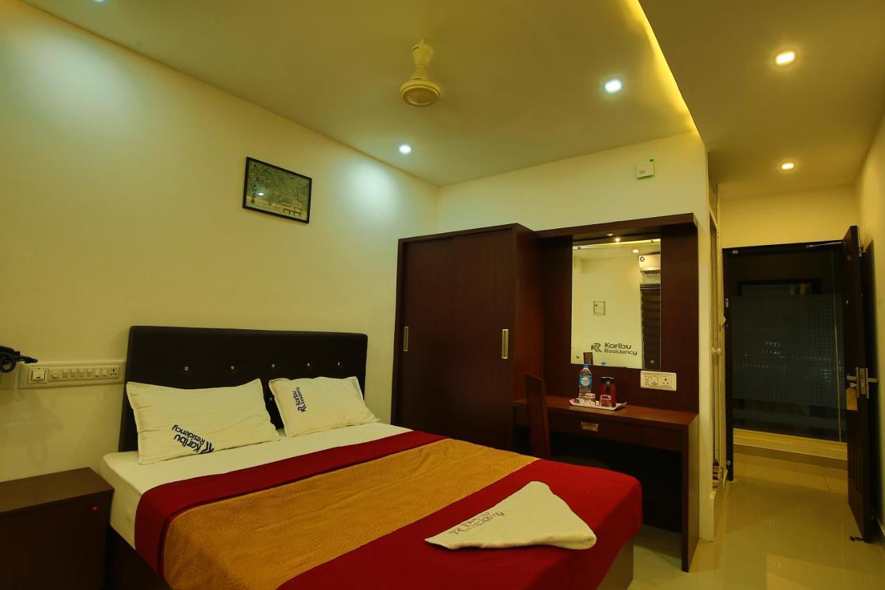 Karibu Residency Hotell Malappuram Eksteriør bilde