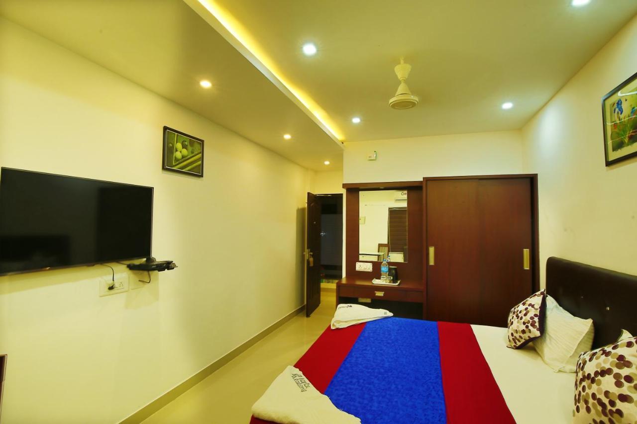 Karibu Residency Hotell Malappuram Eksteriør bilde